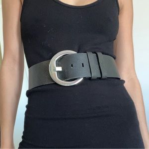 Etienne Aigner waist belt